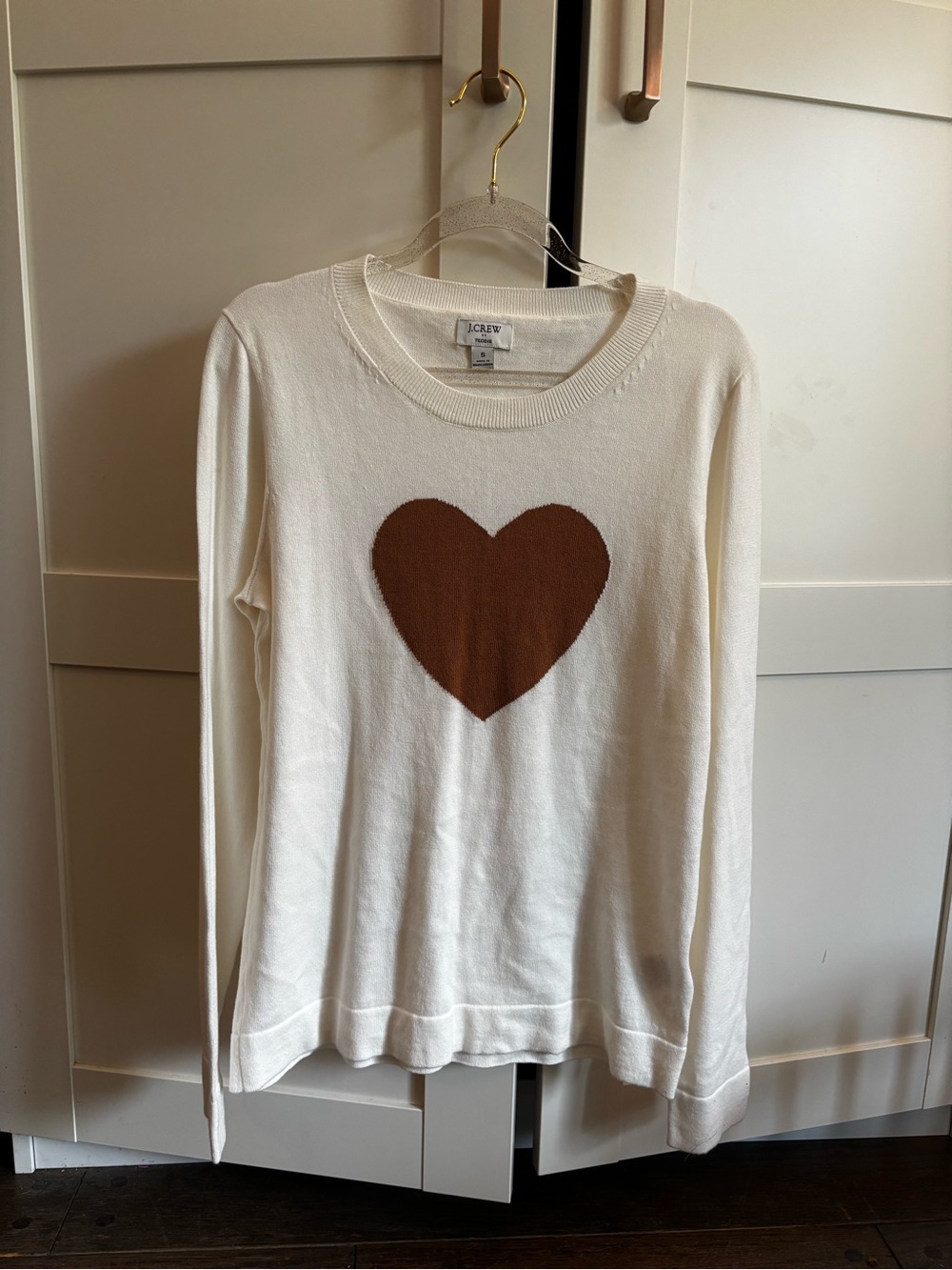 J. Crew Cream Teddie Sweater with Brown Heart Graphic Casual Cotton Size Small